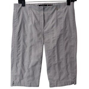 Robell grey Marie 07 pinstriped straight leg shorts size 8